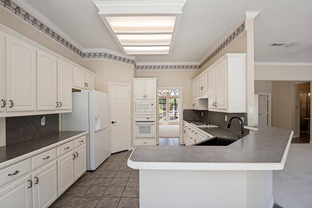 405 Rolling Oaks Ridge, Cedar Hill, TX 75104 405 Rolling Oaks Ridge, Cedar Hill, TX 75104