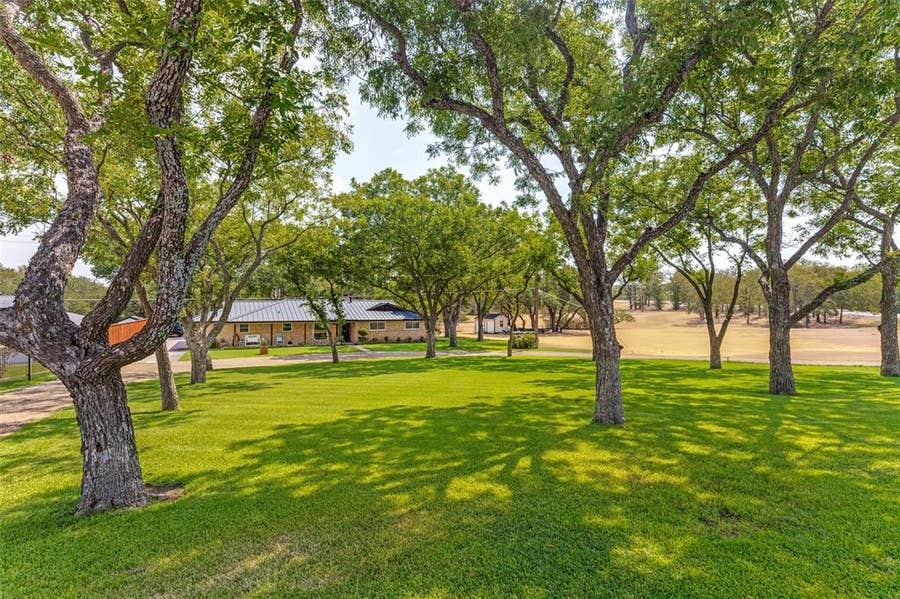 Property photo for 4240 Shore Front Drive, Fort Worth, TX