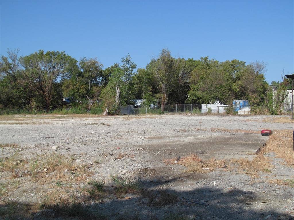 2822 Childs Street, Dallas, TX 75203 Additional content