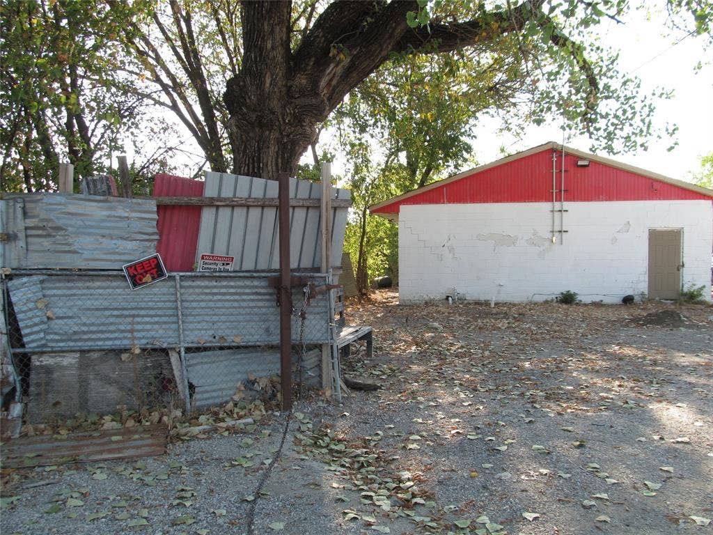 2822 Childs Street, Dallas, TX 75203 2822 Childs Street, Dallas, TX 75203
