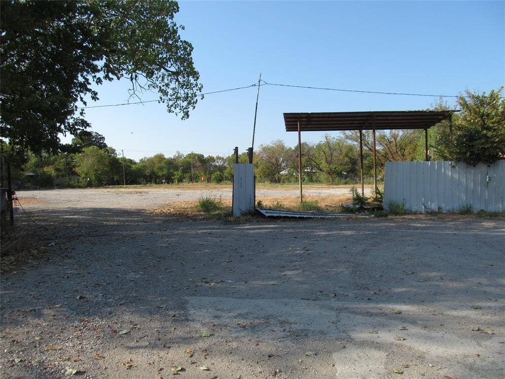 2822 Childs Street, Dallas, TX 75203 2822 Childs Street, Dallas, TX 75203
