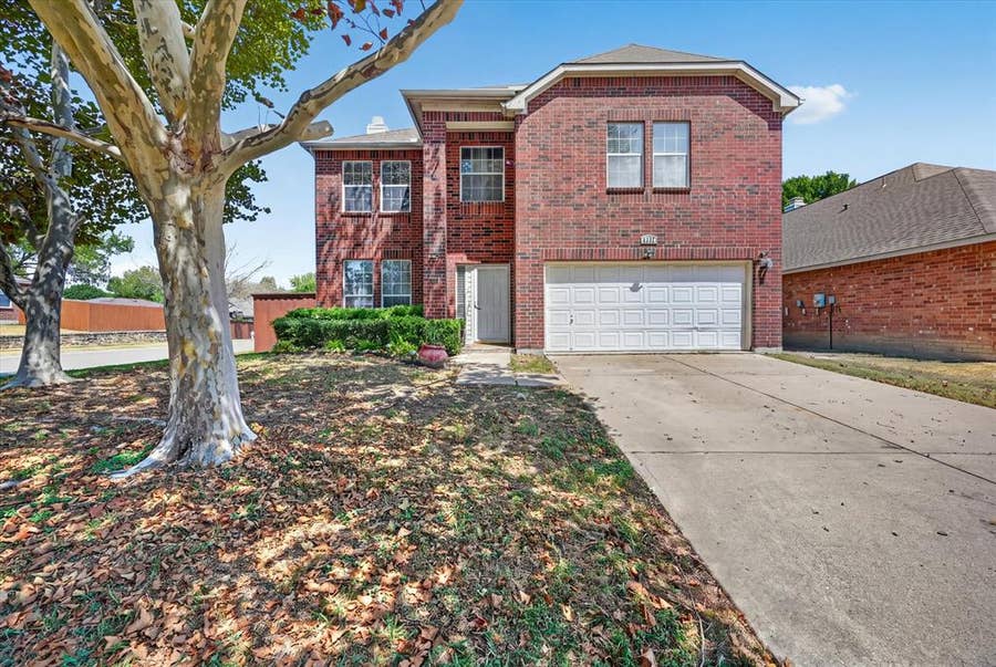 Property photo for 5332 Comanche Wells Drive, McKinney, TX