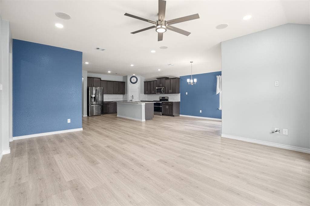 3009 Teakwood Street, Anna, TX 75409 3009 Teakwood Street, Anna, TX 75409