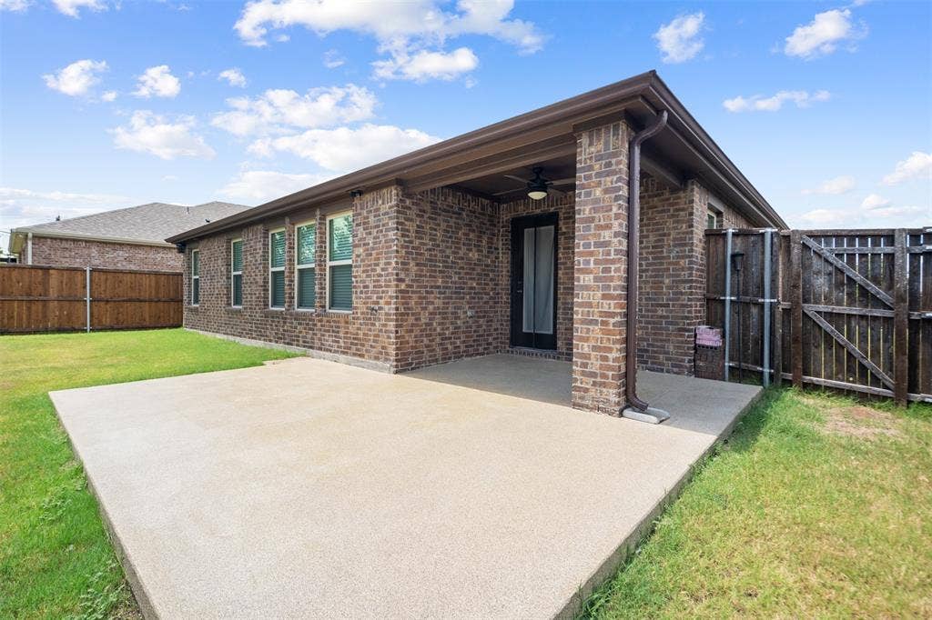 3009 Teakwood Street, Anna, TX 75409 3009 Teakwood Street, Anna, TX 75409