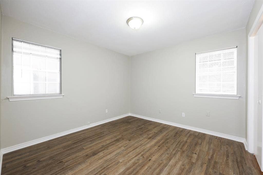 2404 Dalgreen Drive, Plano, TX 75075 2404 Dalgreen Drive, Plano, TX 75075
