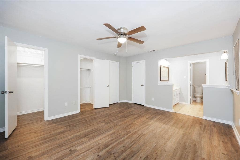 2404 Dalgreen Drive, Plano, TX 75075 2404 Dalgreen Drive, Plano, TX 75075