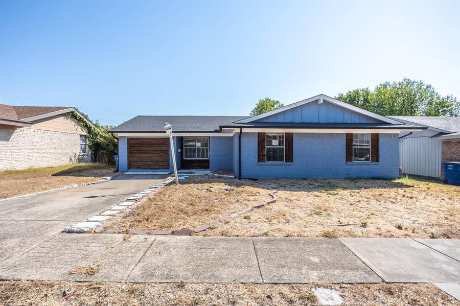 Property photo for 6528 Wild Honey Drive, Dallas, TX