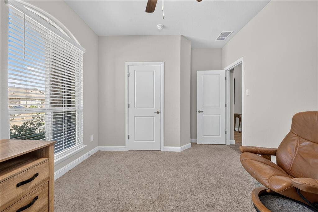 2325 Sun Star Drive, Haslet, TX 76052 2325 Sun Star Drive, Haslet, TX 76052