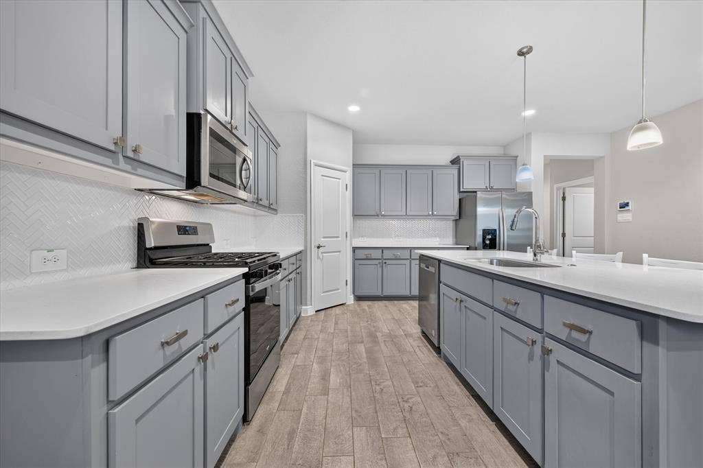 2325 Sun Star Drive, Haslet, TX 76052 2325 Sun Star Drive, Haslet, TX 76052