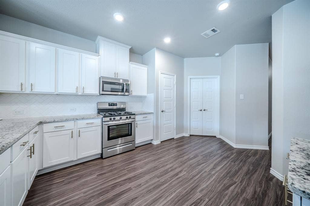2720 Evergreen Trail, Celina, TX 75009 2720 Evergreen Trail, Celina, TX 75009
