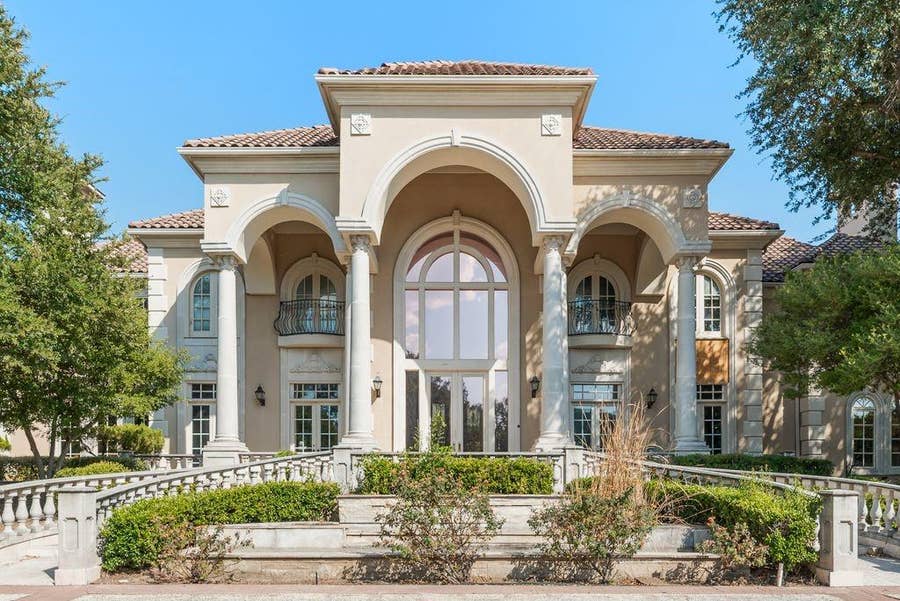 Property photo for 16525 Preston Trail Drive, Dallas, TX