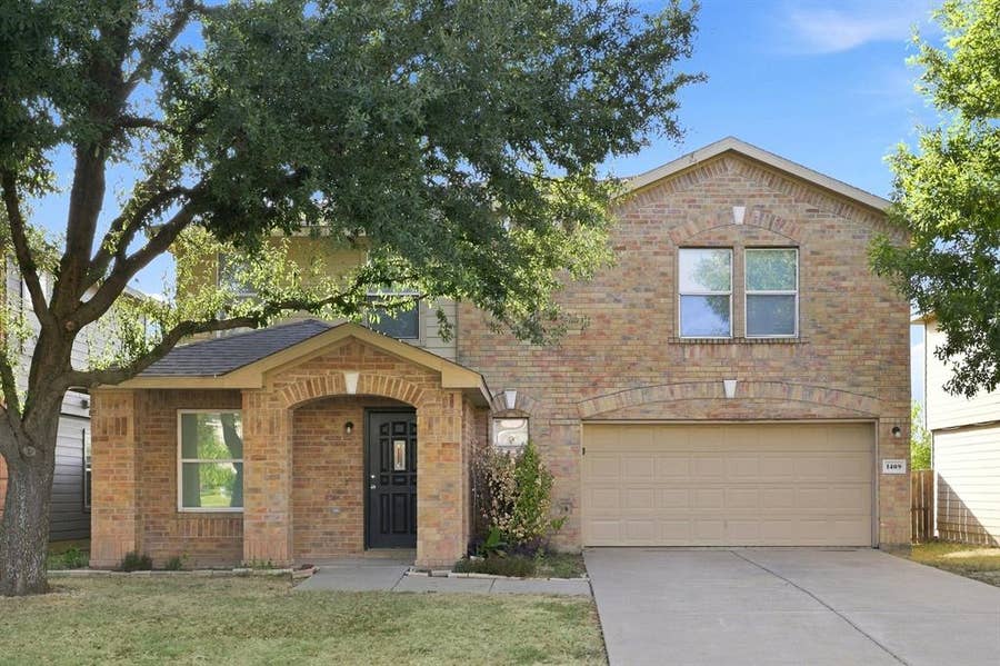 Property photo for 1409 Mission Hills Lane, Dallas, TX