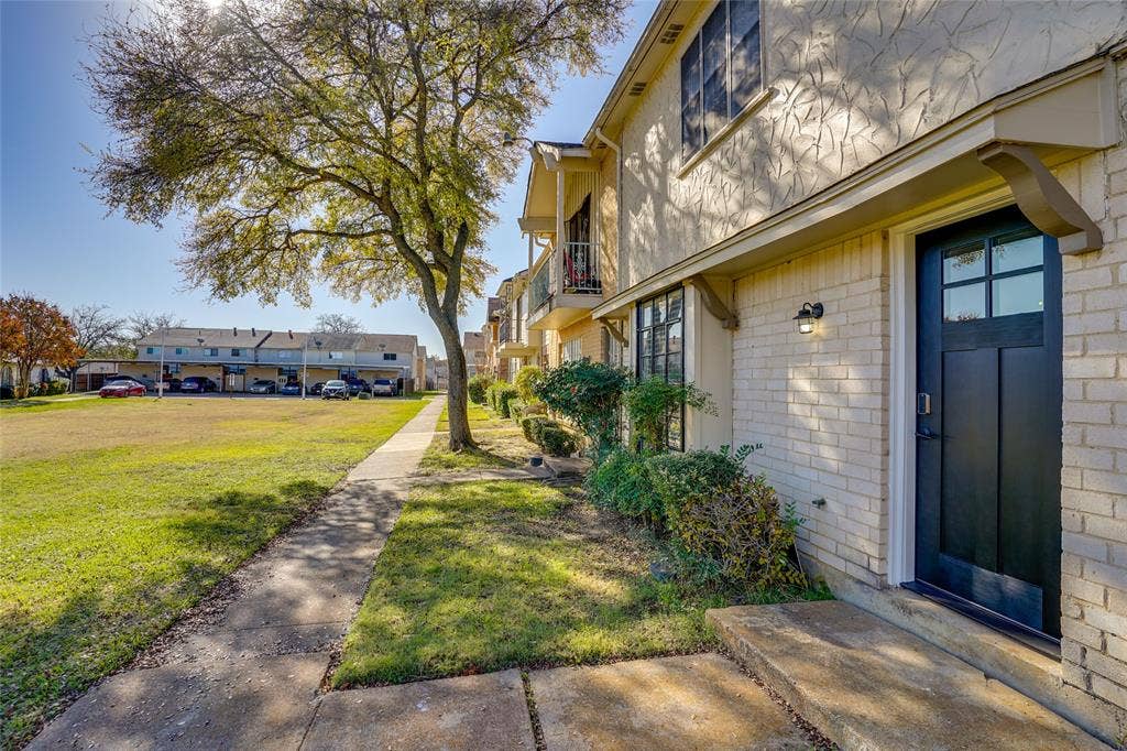 42 W Creek Lane, #3, Grand Prairie, TX 75052 42 W Creek Lane, #3, Grand Prairie, TX 75052