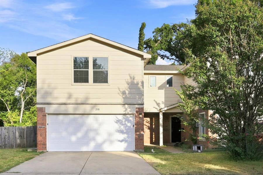 Property photo for 230 Creek Cove Drive, Dallas, TX