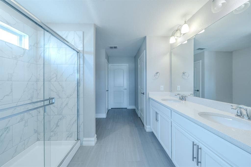 2833 Henson Lane, Garland, TX 75040 2833 Henson Lane, Garland, TX 75040