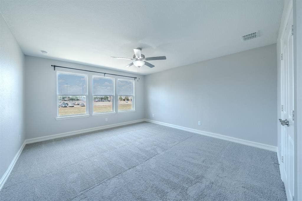 2833 Henson Lane, Garland, TX 75040 2833 Henson Lane, Garland, TX 75040