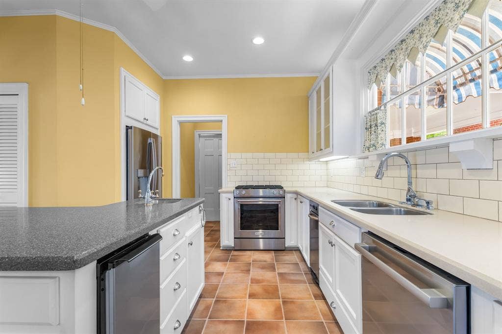 3411 Chateau Avenue, Waco, TX 76710 3411 Chateau Avenue, Waco, TX 76710