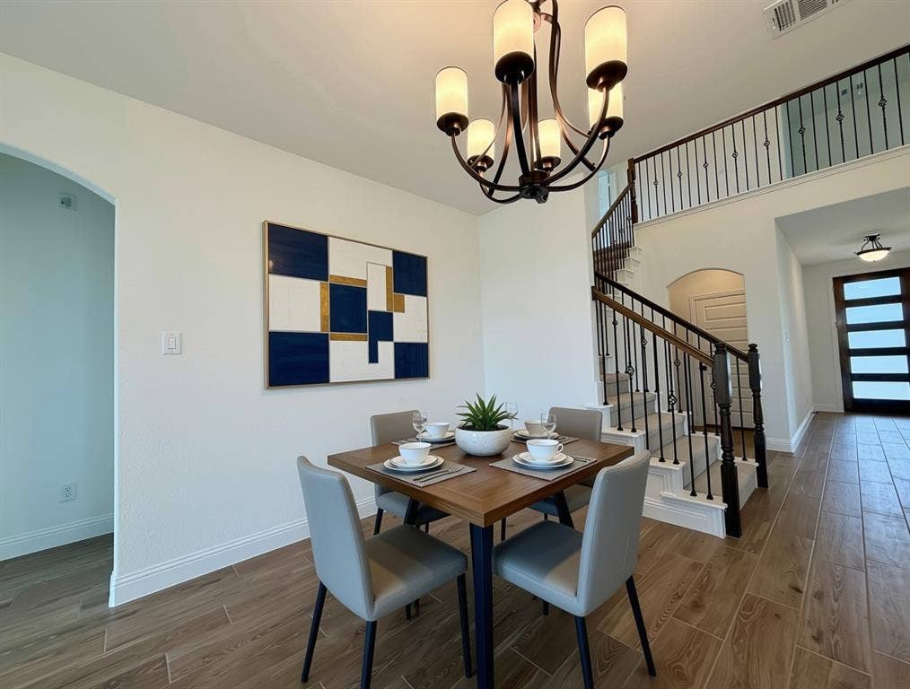 310 Devonshire Drive, Greenville, TX 75401