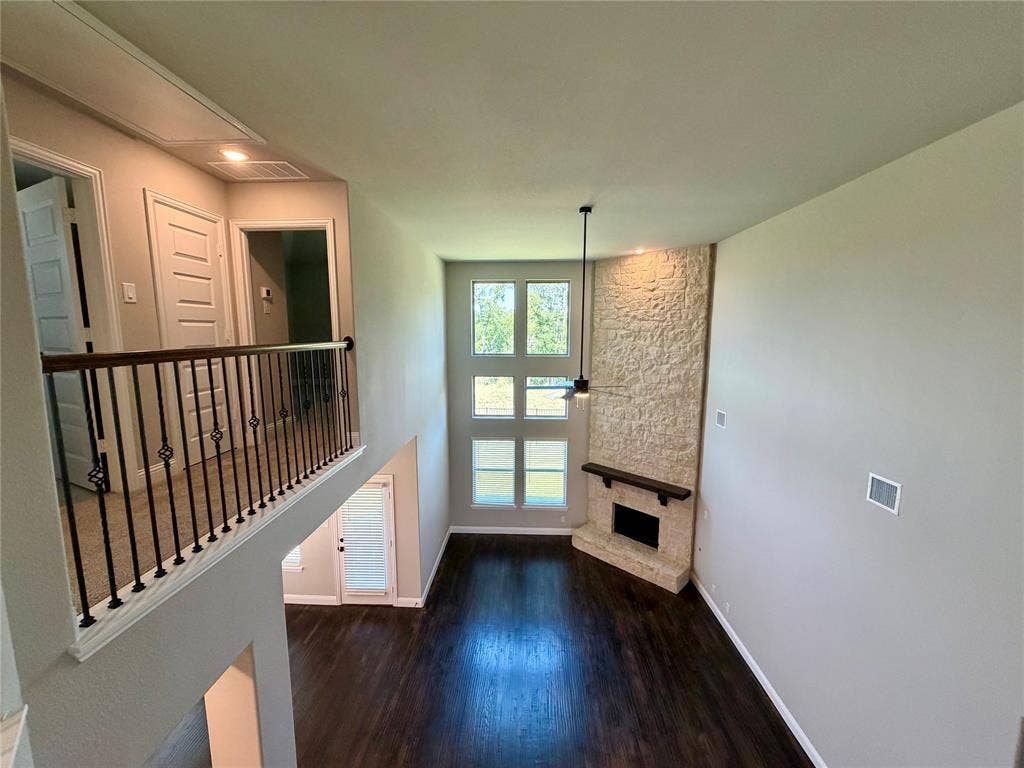 350 Devonshire Drive, Greenville, TX 75401