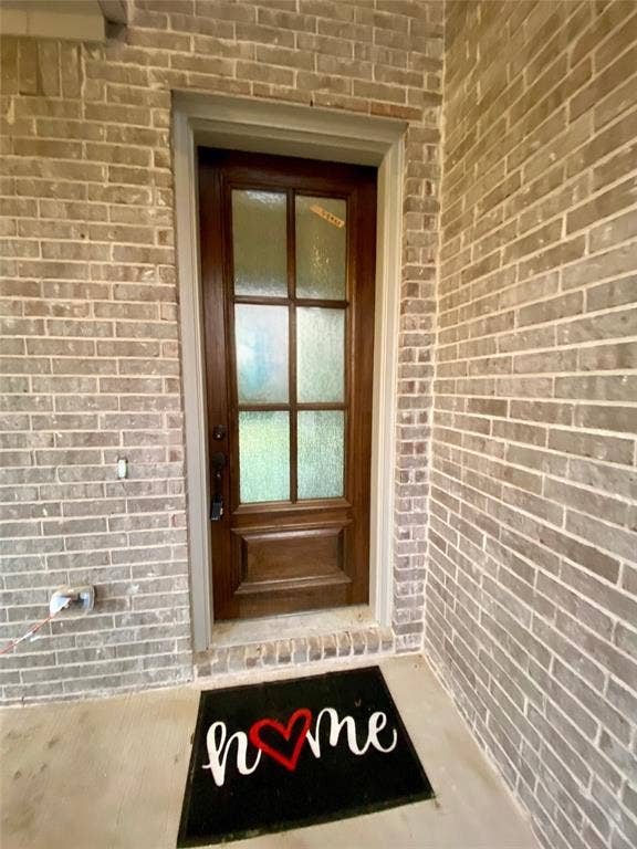 350 Devonshire Drive, Greenville, TX 75401