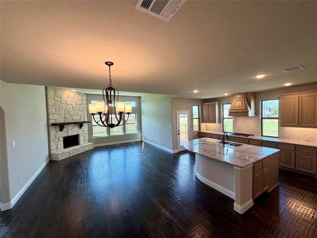 465 Aldred Street, Greenville, TX 75401 465 Aldred Street, Greenville, TX 75401