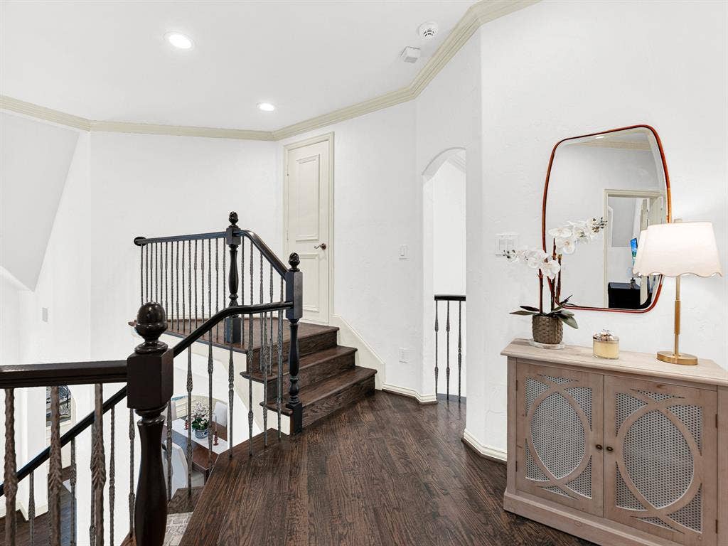 2140 Sutton Place, Plano, TX 75093 2140 Sutton Place, Plano, TX 75093