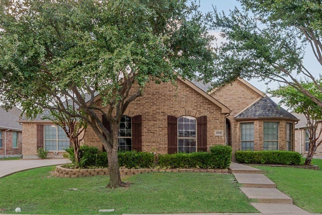 1009 Dancing Waters Avenue, Forney, TX 75126 1009 Dancing Waters Avenue, Forney, TX 75126