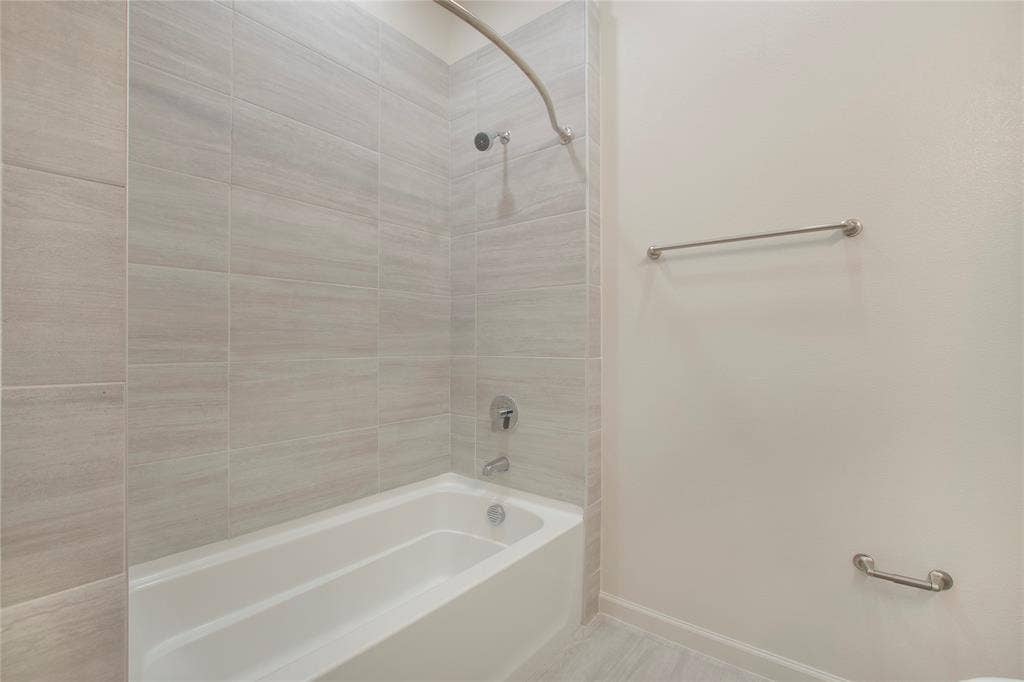2100 Legacy Drive, #1808, Plano, TX 75023 2100 Legacy Drive, #1808, Plano, TX 75023
