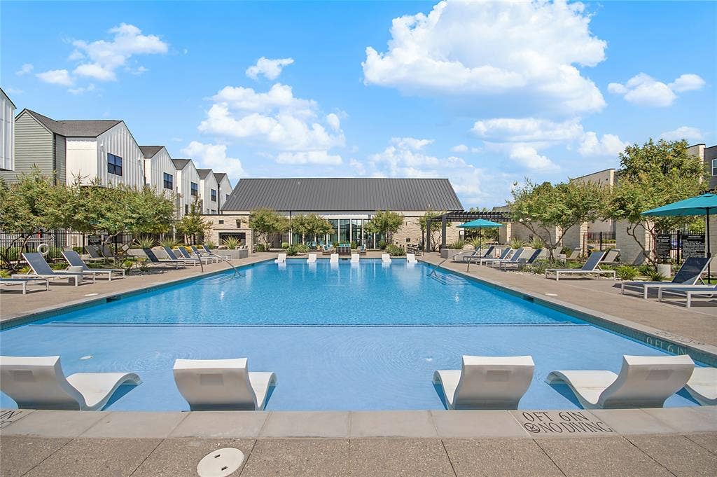2100 Legacy Drive, #1808, Plano, TX 75023 2100 Legacy Drive, #1808, Plano, TX 75023