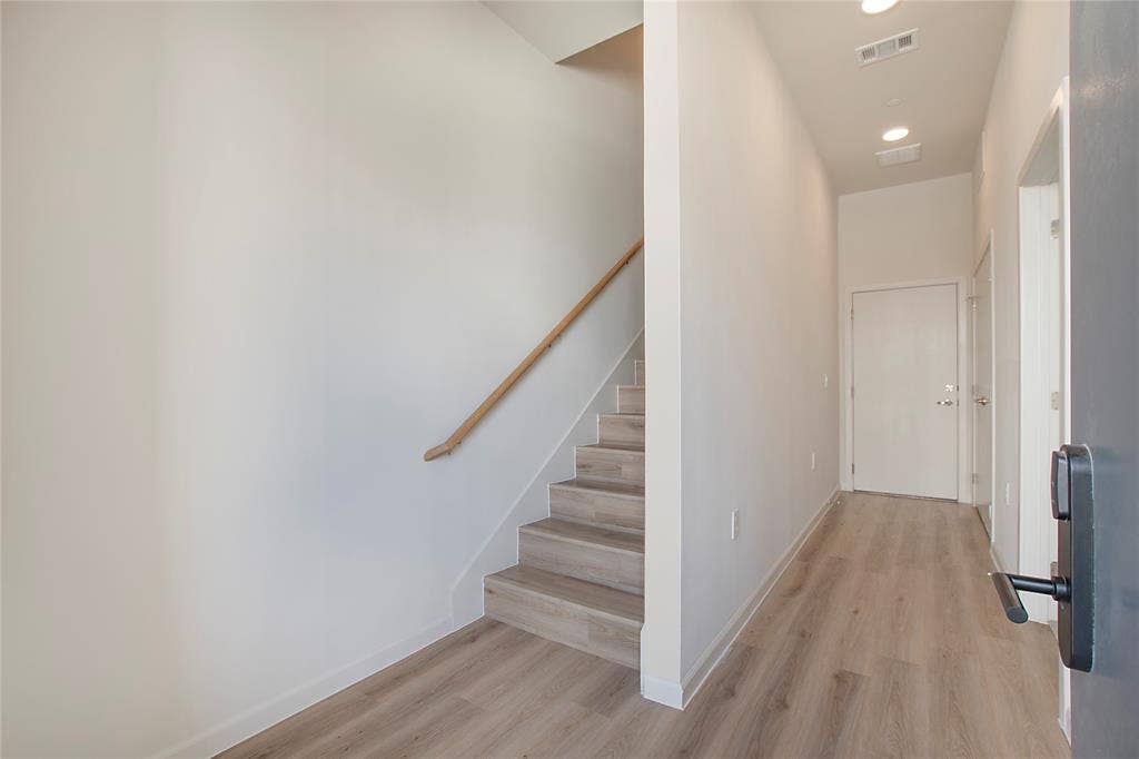 2100 Legacy Drive, #1808, Plano, TX 75023 2100 Legacy Drive, #1808, Plano, TX 75023