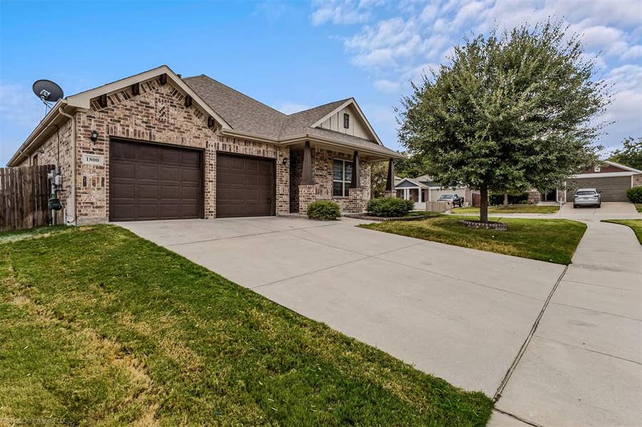 Property photo for 1800 Stephen Drive, Wylie, TX