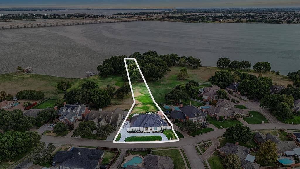 28 Victoria Drive, Rowlett, TX 75088 Additional content