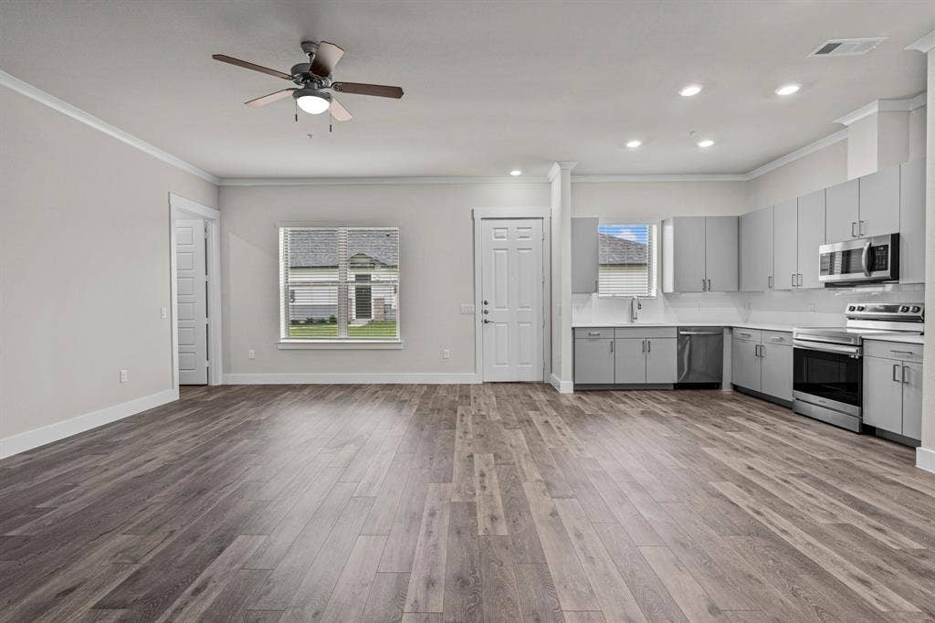 3293 Ganzer Road W, #809A, Denton, TX 76207 3293 Ganzer Road W, #809A, Denton, TX 76207