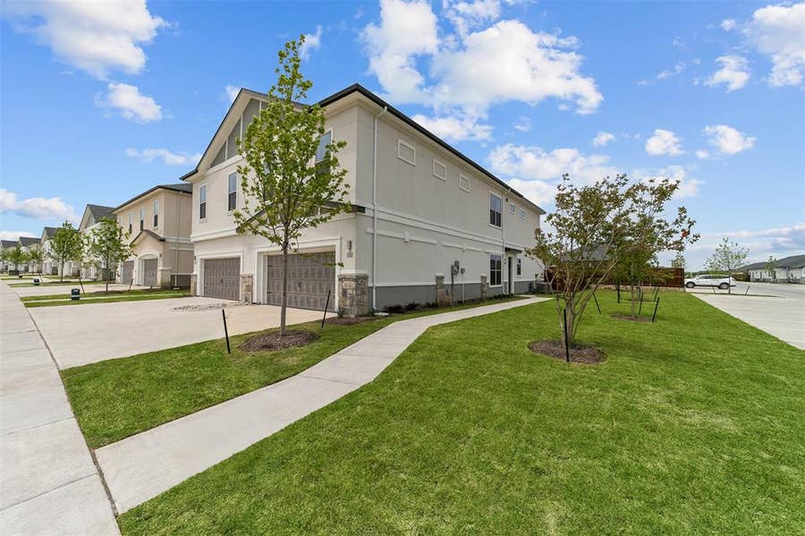 Property photo for 829 Ebony, McKinney, TX