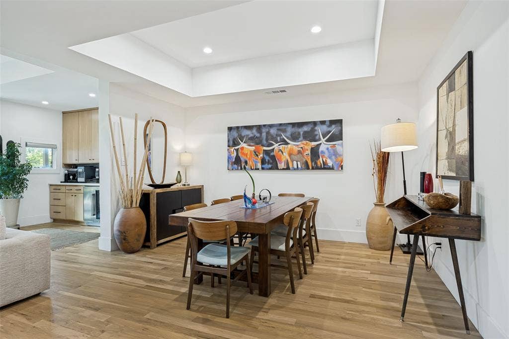 6422 Cedar Hollow Drive, Dallas, TX 75248 6422 Cedar Hollow Drive, Dallas, TX 75248