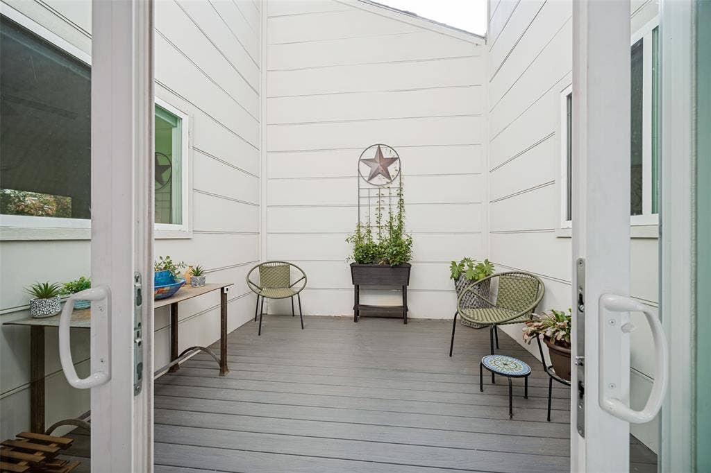 6422 Cedar Hollow Drive, Dallas, TX 75248 6422 Cedar Hollow Drive, Dallas, TX 75248