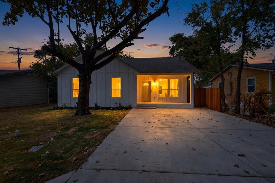 Property photo for 103 Cherokee Street, Terrell, TX