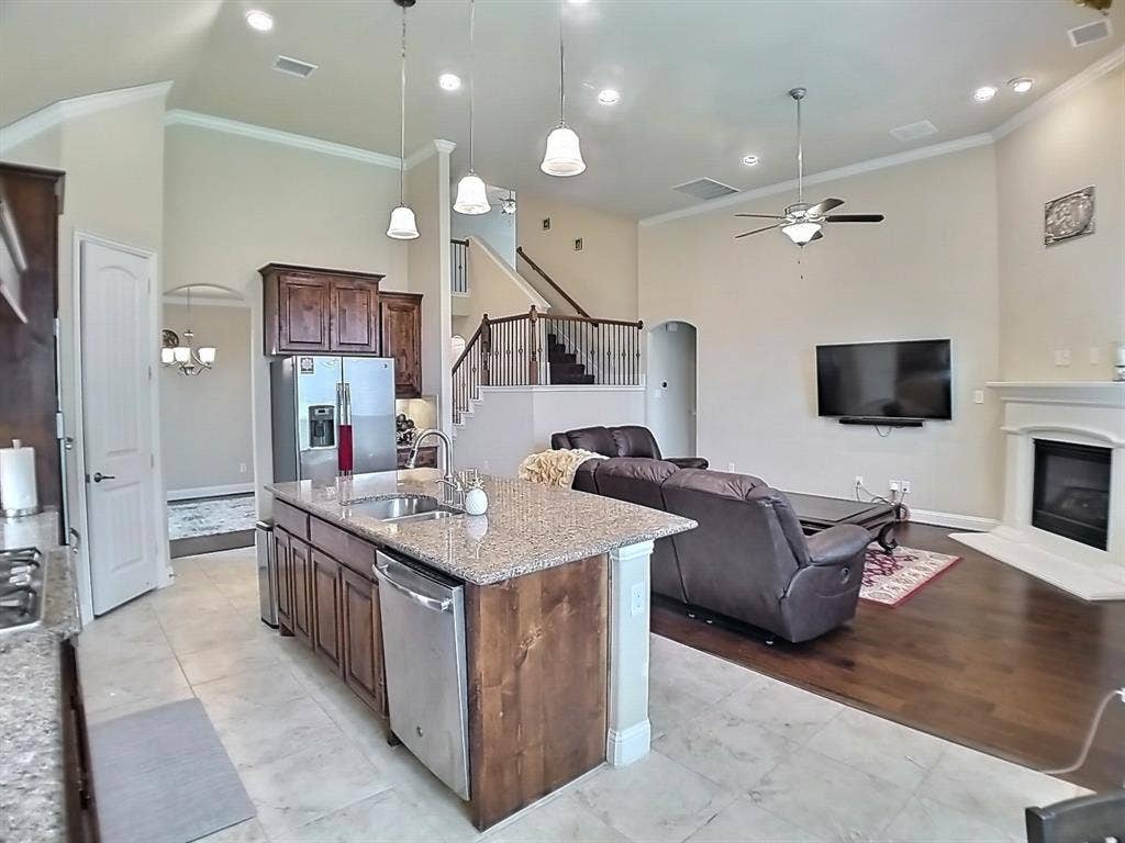 809 Cidermont, Plano, TX 75074