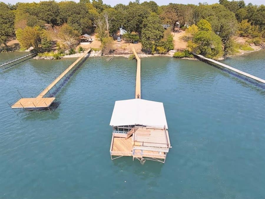 Property photo for 10042 Private Road 3815, Quinlan, TX
