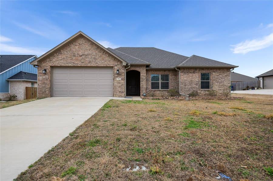 Property photo for 114 Rose Row, Winona, TX