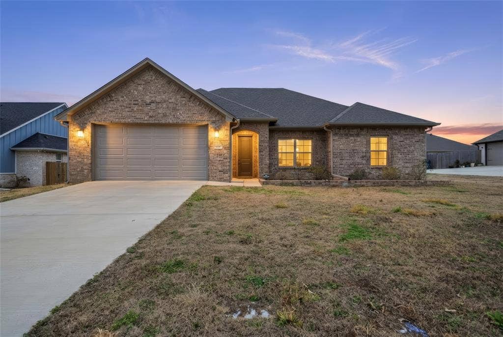 114 Rose Row, Winona, TX 75792 114 Rose Row, Winona, TX 75792