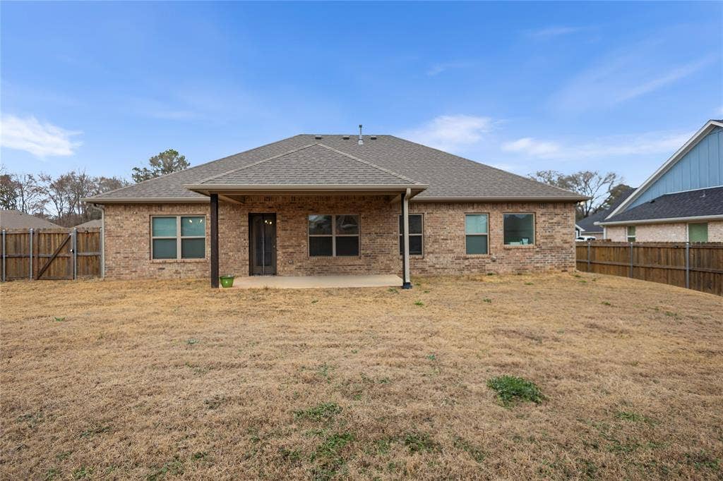 114 Rose Row, Winona, TX 75792 114 Rose Row, Winona, TX 75792
