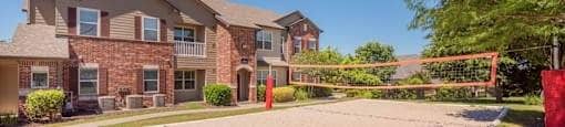 12101 Dessau Road, #2102, Austin, TX 78754 Receive up to 8 Weeks FREE!1 and 3 Bedrooms Receive 8 Weeks FREE2 Bedrooms Receive 6 Weeks FREE *Restrictions apply.
