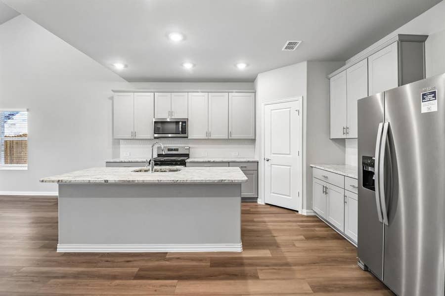 Property photo for 2114 Longchamp Lane, Seagoville, TX