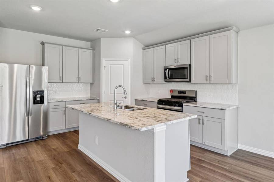 Property photo for 1700 Gardendale Hollow Lane, Anna, TX