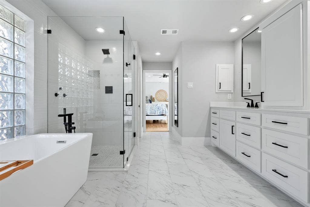 1801 Triple Crown Lane, Plano, TX 75093