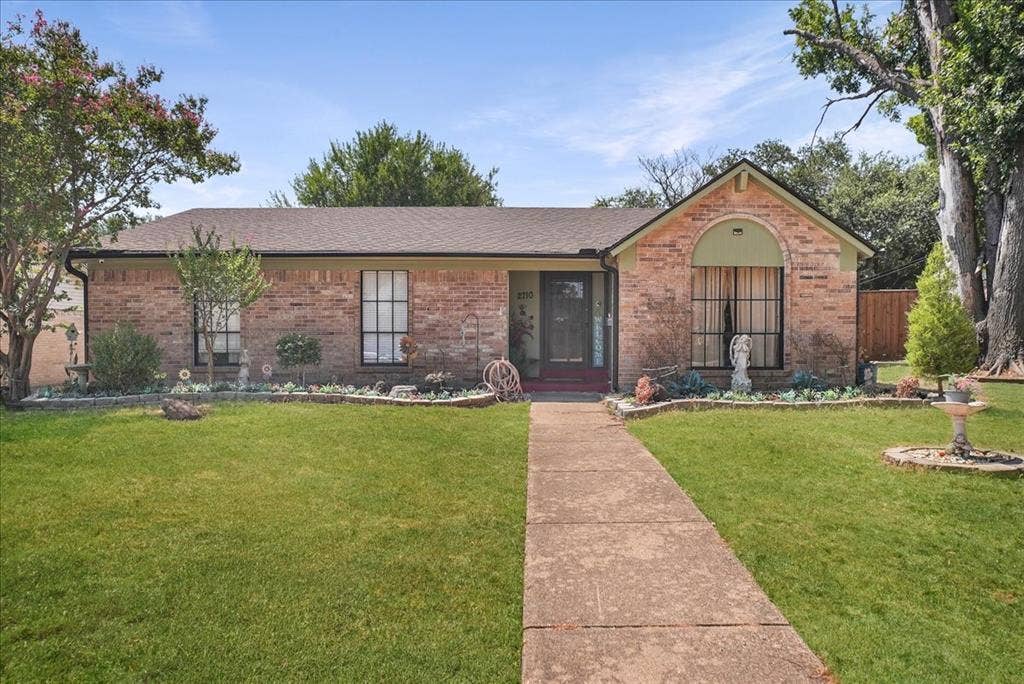 2710 Moonriver Lane, Farmers Branch, TX 75234 2710 Moonriver Lane, Farmers Branch, TX 75234