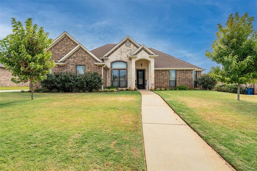 Property photo for 21327 Boone, Bullard, TX