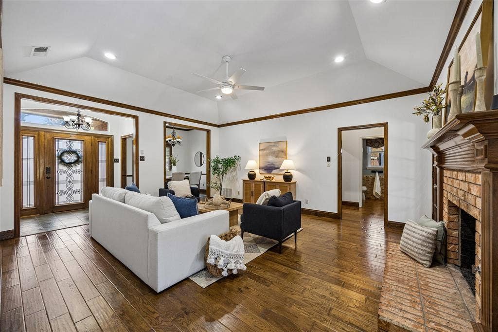 5905 Indian Hills Drive, Garland, TX 75044 5905 Indian Hills Drive, Garland, TX 75044