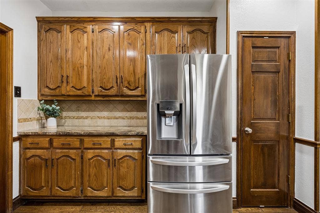 5905 Indian Hills Drive, Garland, TX 75044 5905 Indian Hills Drive, Garland, TX 75044